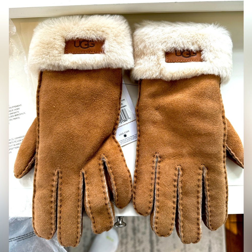 UGG Turn Cuff Gloves